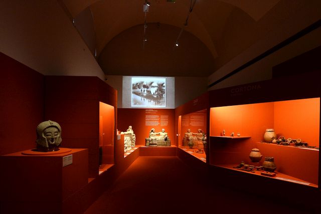 Etruschi. VIaggio nelle terre dei Rasna - Museo civico archeologico di Bologna