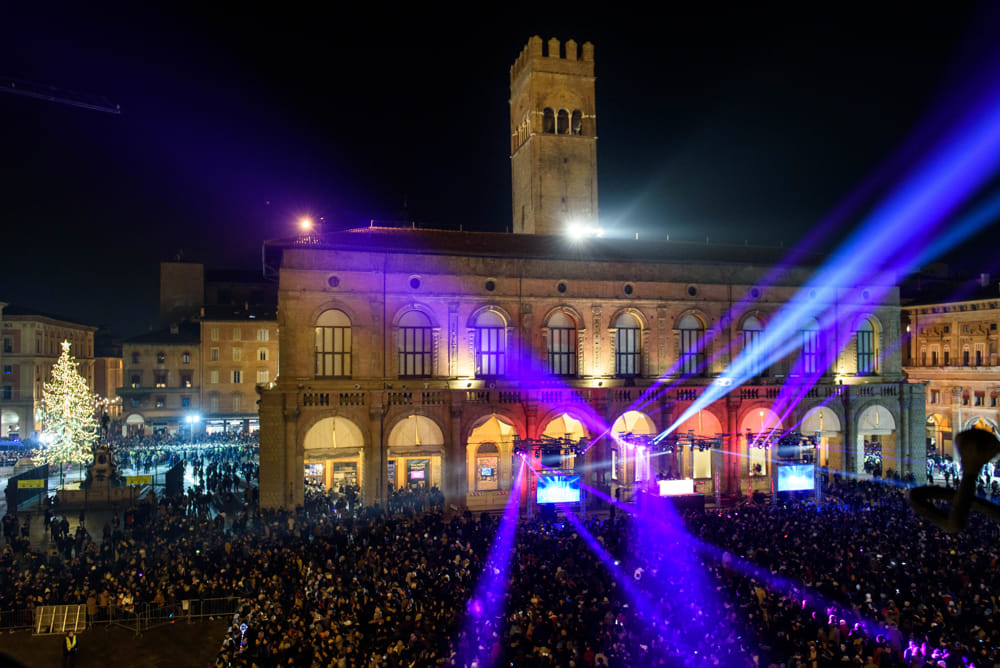 Capodanno a Bologna, piazza Maggiore