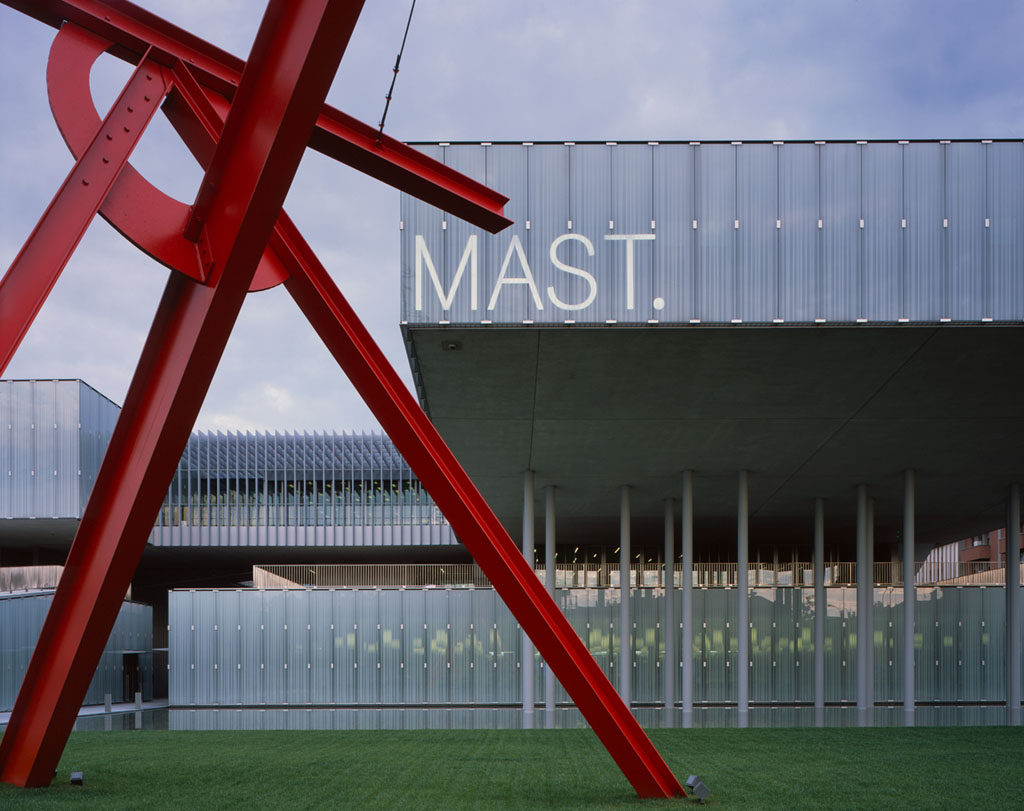 Fondazione MAST, Bologna, facciata esterna