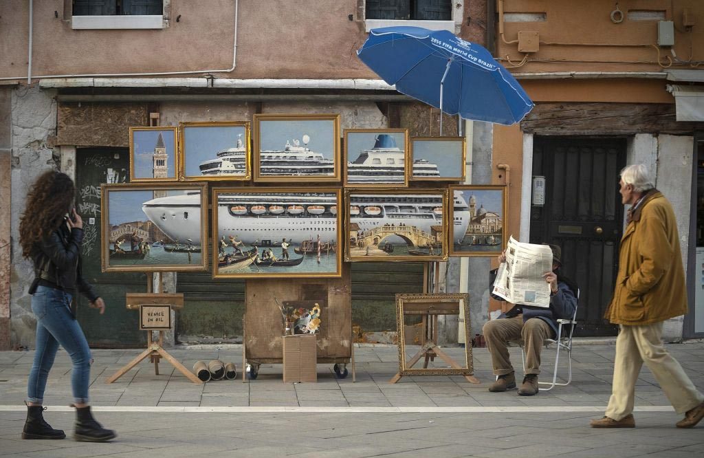 Banksy, Navi a Venezia - intervento (unofficial) alla Biennale 2019 