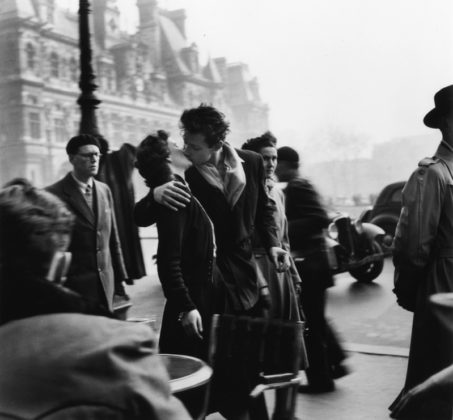 Robert Doisneau, Le Baiser de l'Hotel de Ville, Paris