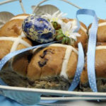 hot-cross-buns-with-easter-eggs