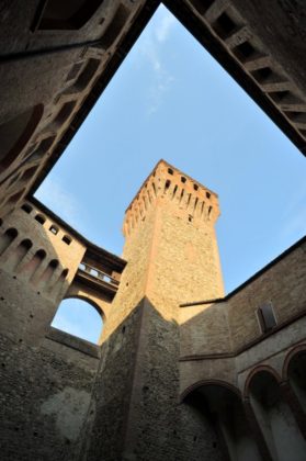 Rocca di Vignola, Torre Nonantola