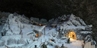 Ossana (Dolomiti, Val di Sole), il borgo dei mille presepi - Presepe della grande guerra