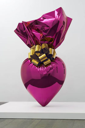 Jeff Koons, Sacred Heart (Magenta/Gold), 1994-2007 acciaio inossidabile lucidato a specchio con verniciatura trasparente;
